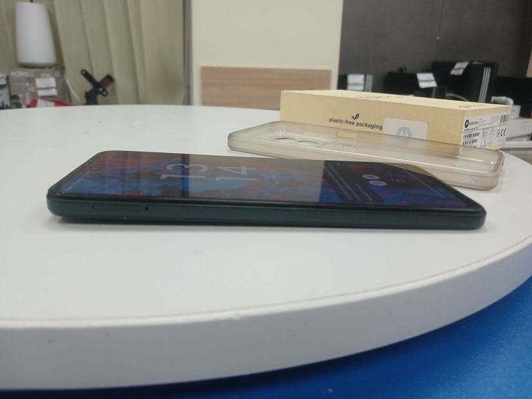 Дешиво Motorola moto g55 8/256gb с ломбарда