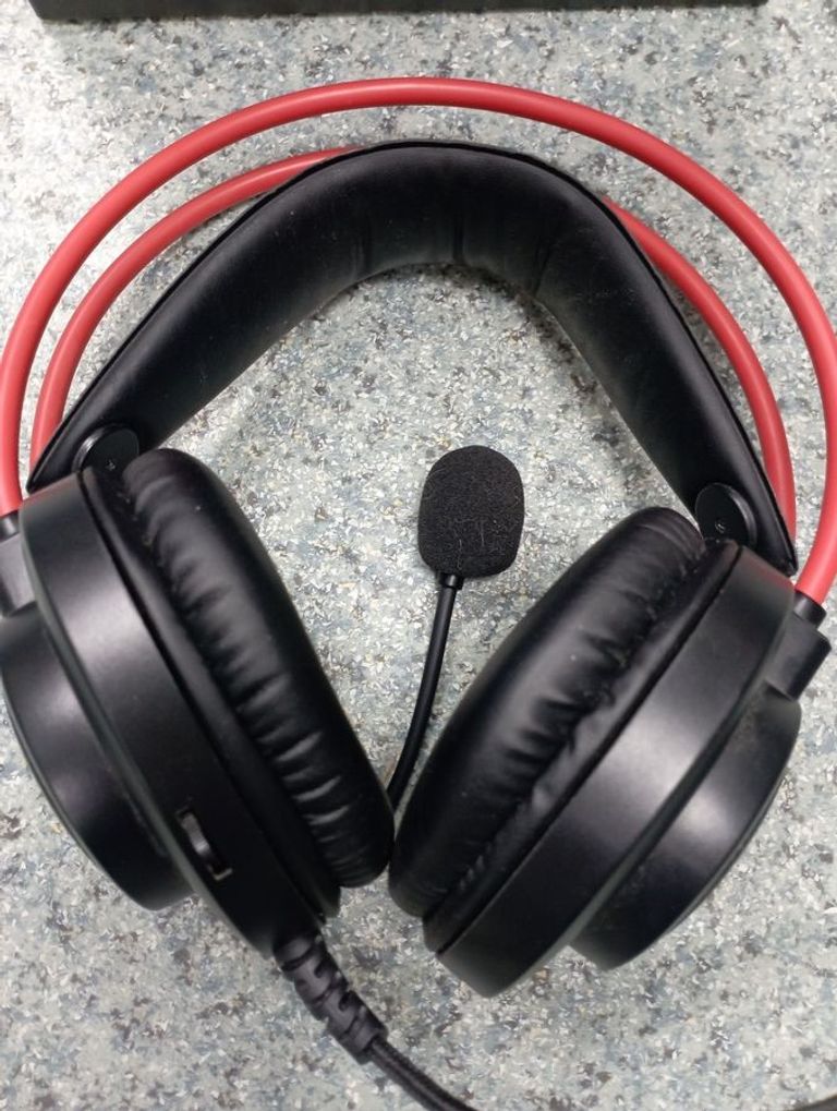 Оголошення Bloody g200q/red Б/У