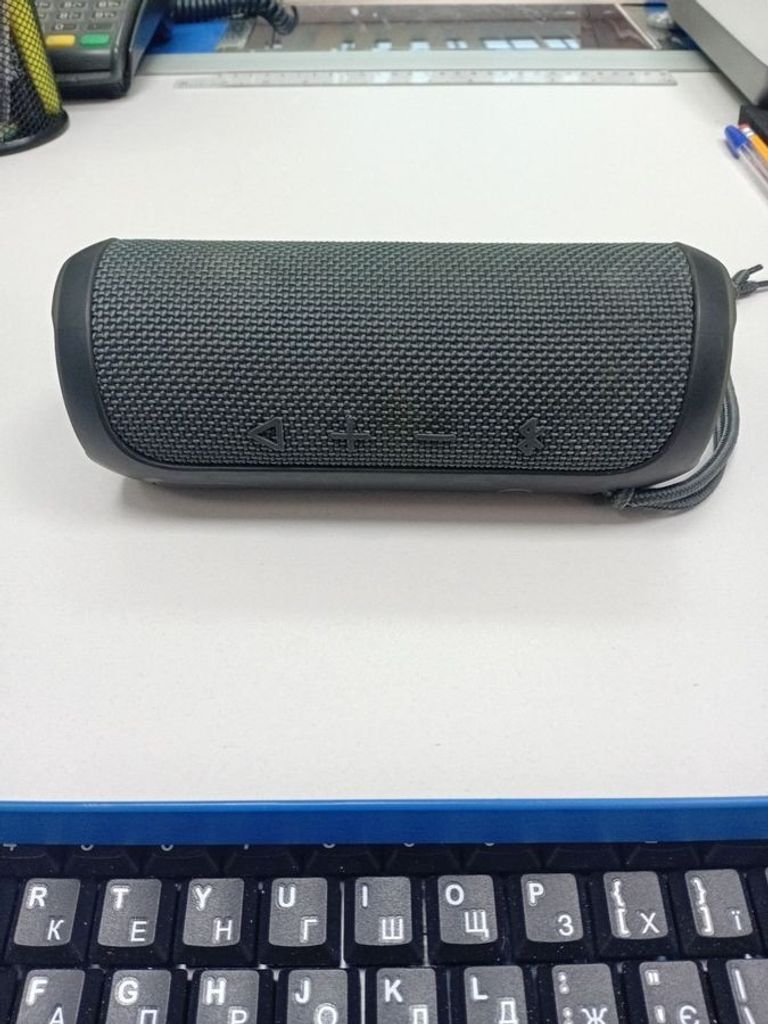 Оголошення Jbl flip essential Б/У