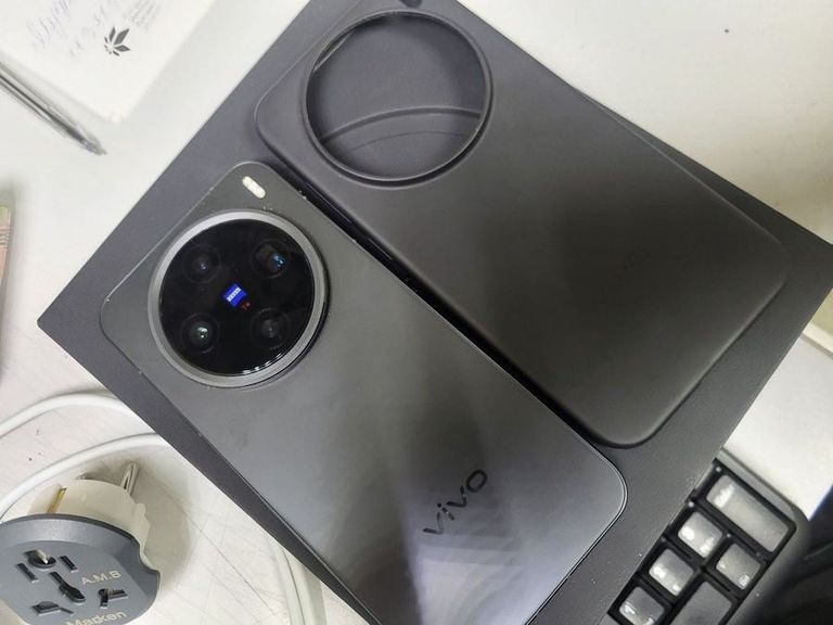 Купити Vivo X200 Pro mini 12/256GB Black Б/У