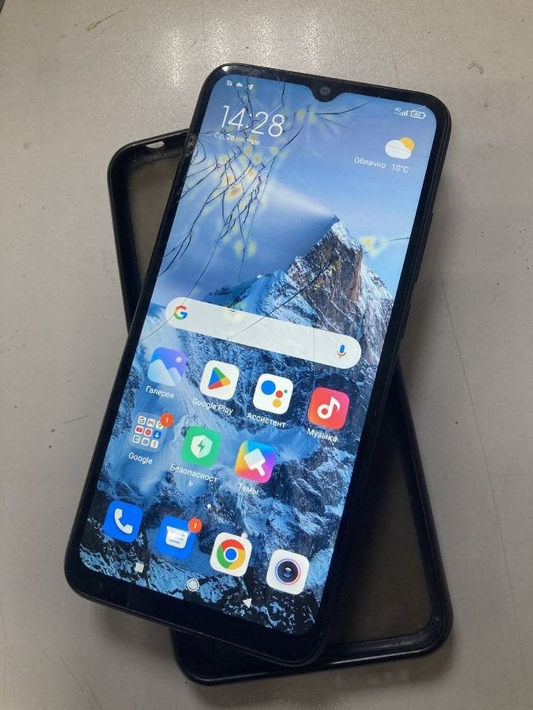 Дешево Xiaomi redmi 9a 2/32gb з ломбарду