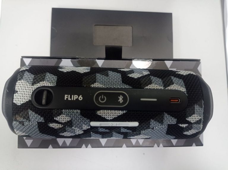 Дешево Jbl flip 6 martin garrix з ломбарду