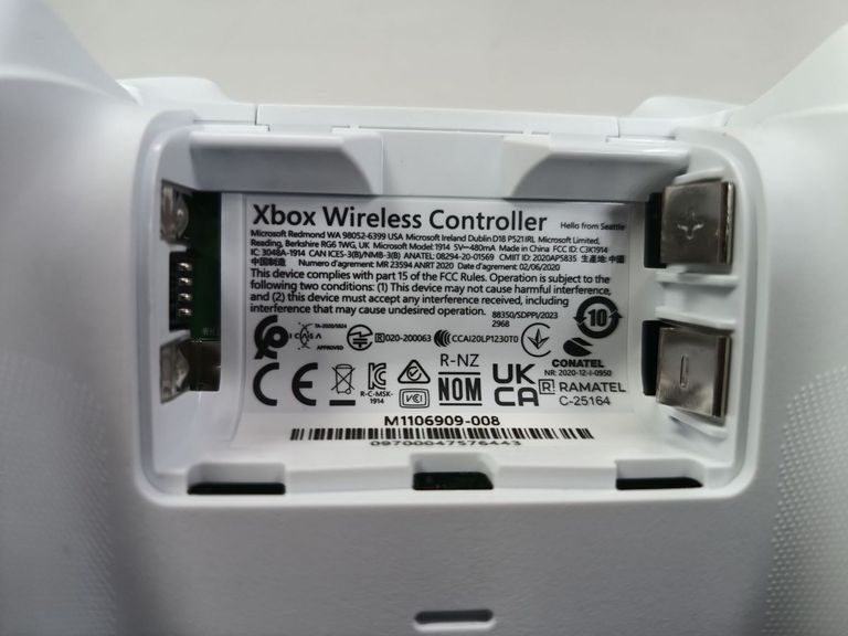 Дешиво Microsoft xbox series x s wireless controller с ломбарда