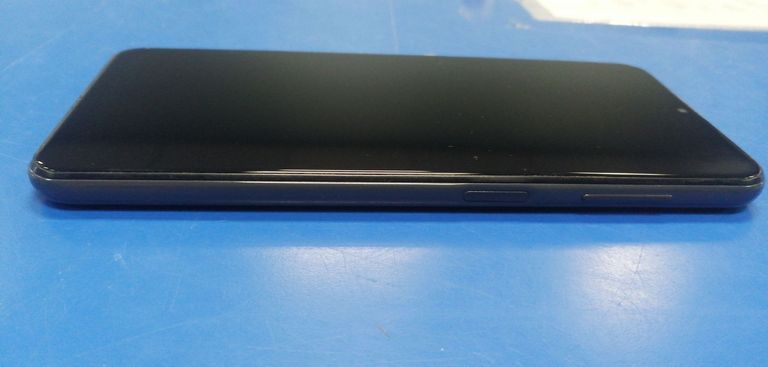 Розпродаж Samsung galaxy a13 4/64gb, продавець Техноскарб