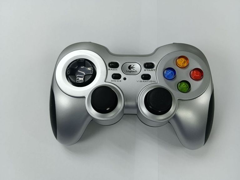 Объявление Logitech wireless gamepad f710 Б/У