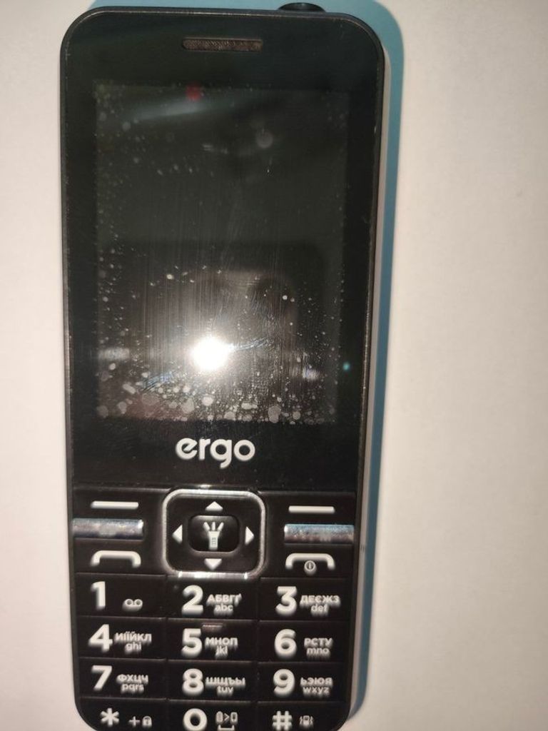 Ergo E281 Dual Sim Black Код:01-200842381. Зображення 7