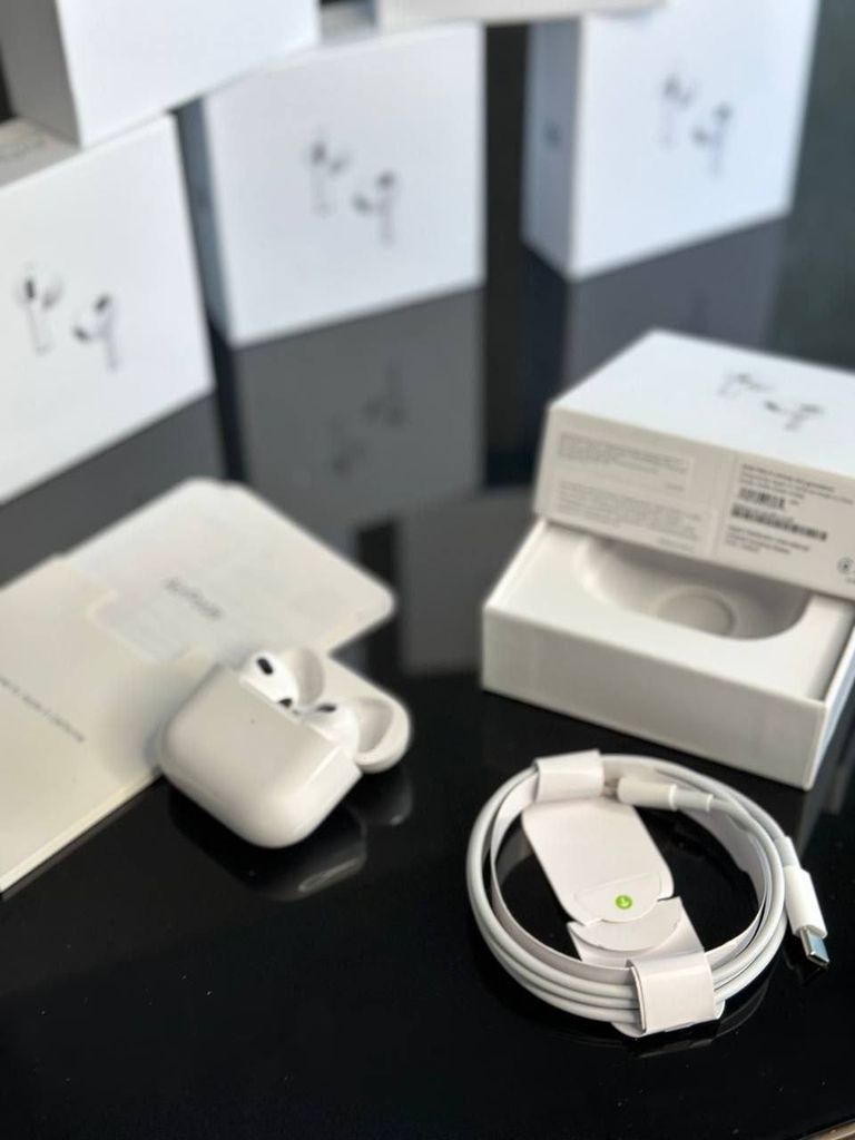 Купити Apple AirPods 3 Б/У