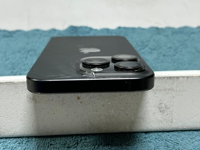 Apple iphone 15 pro 128gb esim Код:01-200850656. Изображение 18