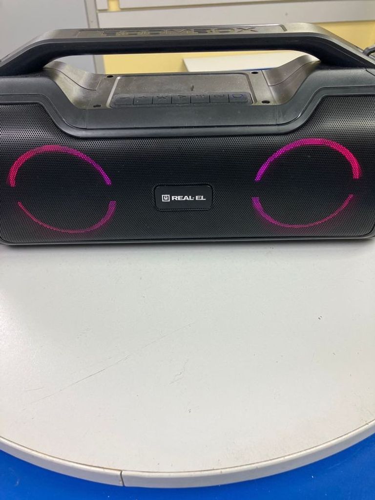 Купити Real-El x-747 Б/У