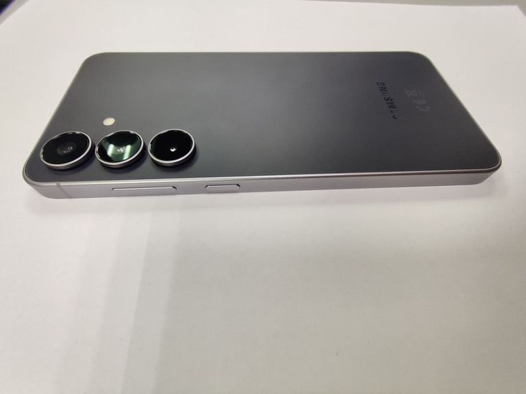 Samsung galaxy s25 fe 8/512gb Код:01-200861370. Зображення 5