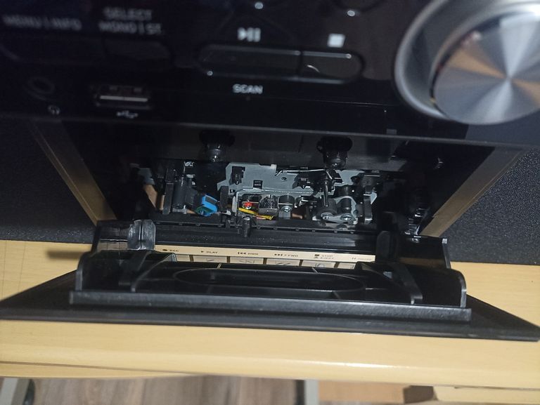 Дешево Auna mc-40 dab з ломбарду