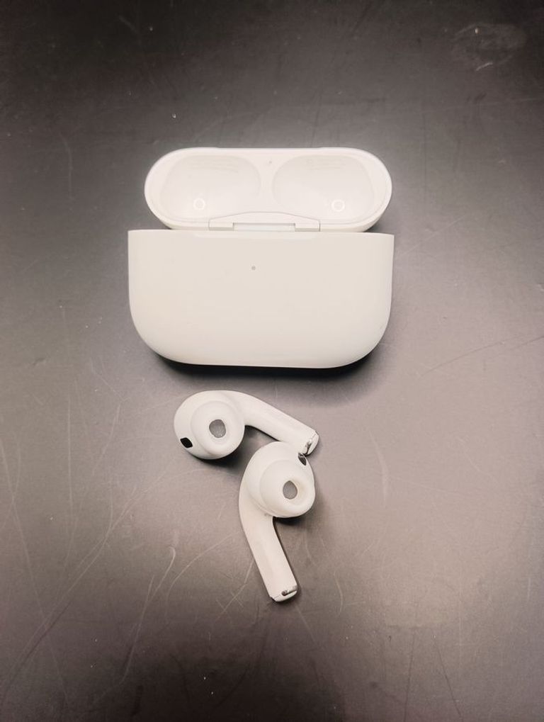 Оголошення Apple airpods pro 2nd generation Б/У