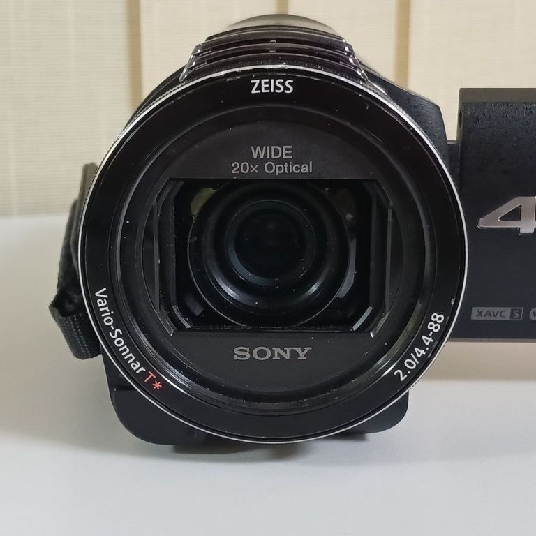 Оголошення Sony fdr-ax53 Б/У