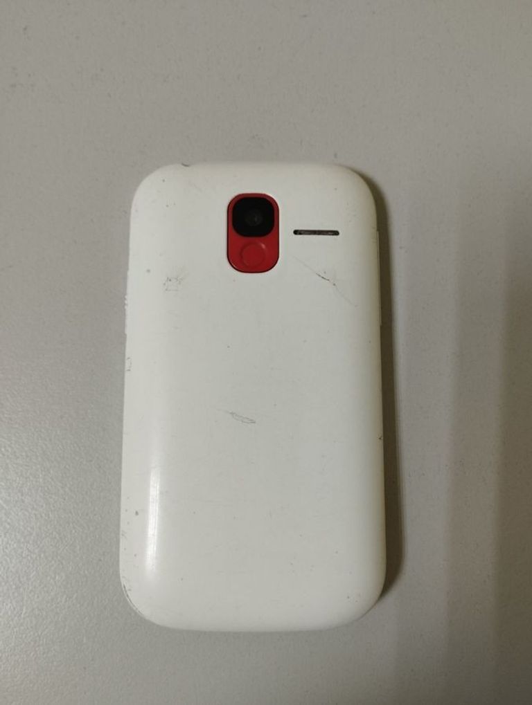 Дешево Alcatel onetouch 2004c з ломбарду