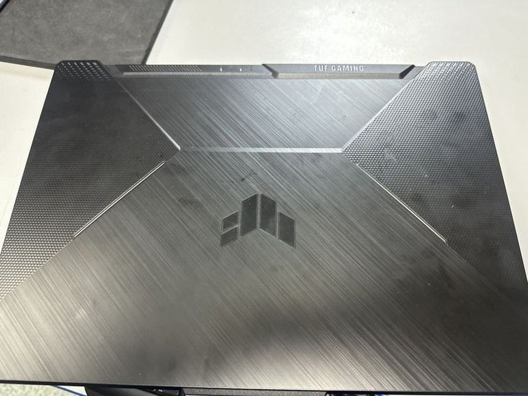 Дешево Asus 15/ryzen 5 7535hs ddr5/16gb ddr5/ssd 512 gb/geforce rtx2050 4gb з ломбарду