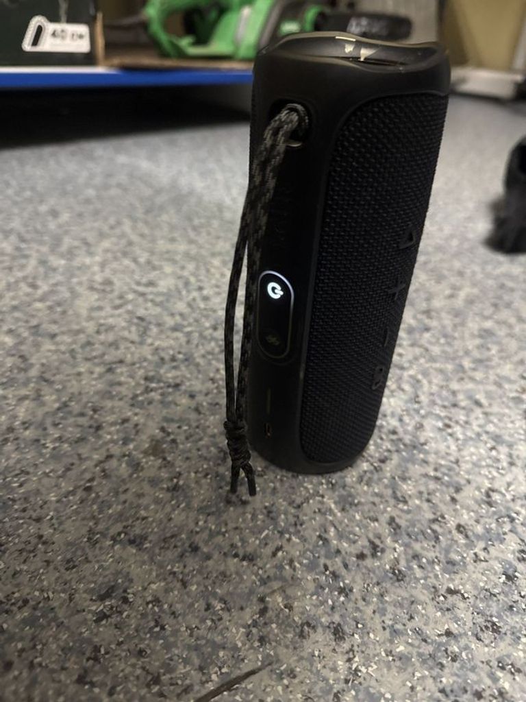 Дешево Jbl flip 5 з ломбарду