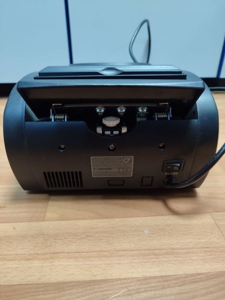 Дешево Neo pro-40u з ломбарду