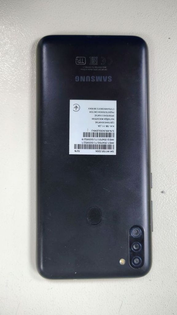 Дешево Samsung galaxy m11 2020 m115f 3/32gb з ломбарду