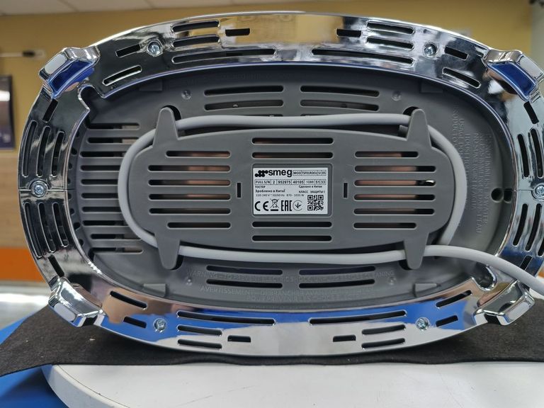 Розпродаж Smeg TSF01RDEU, продавець Техноскарб