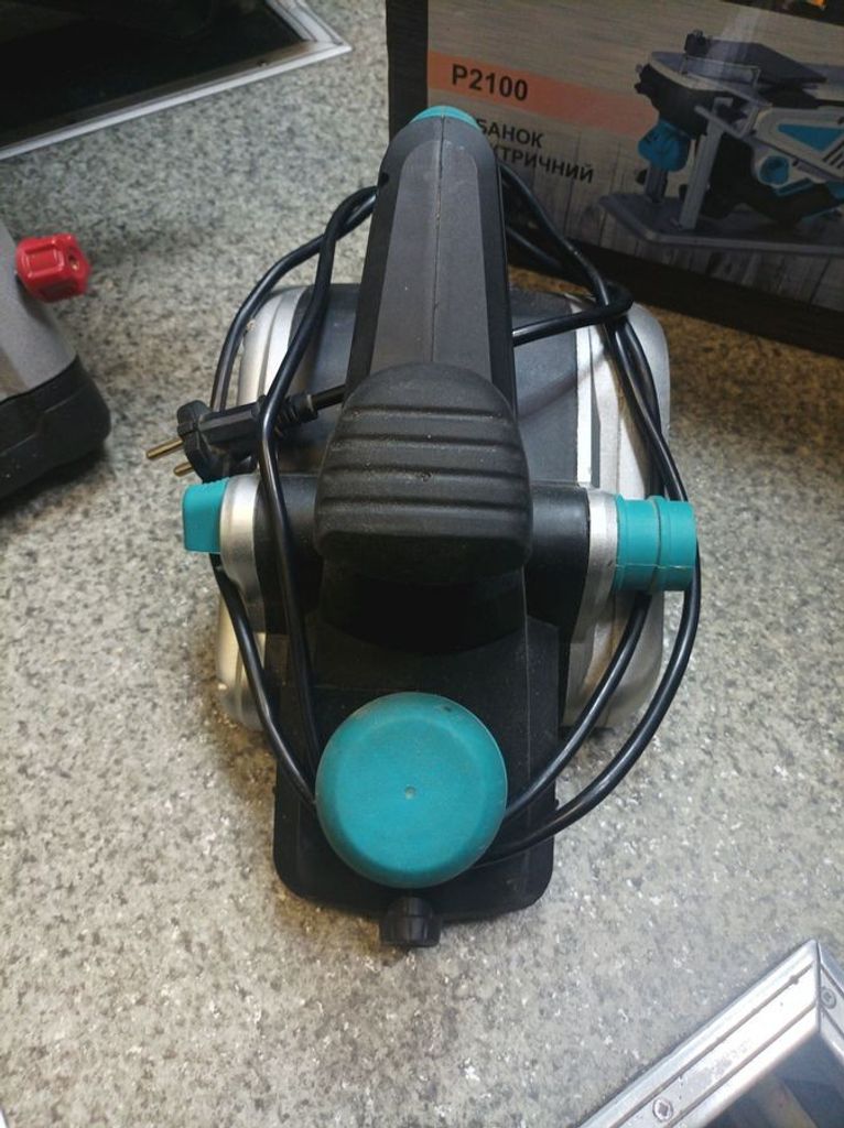 Дешево Revolt P2100 з ломбарду