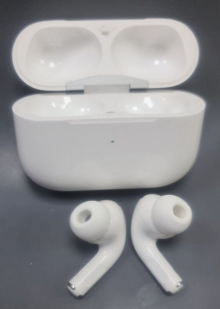 Розпродаж Apple airpods pro 2nd generation with magsafe charging case usb-c, продавець Техноскарб