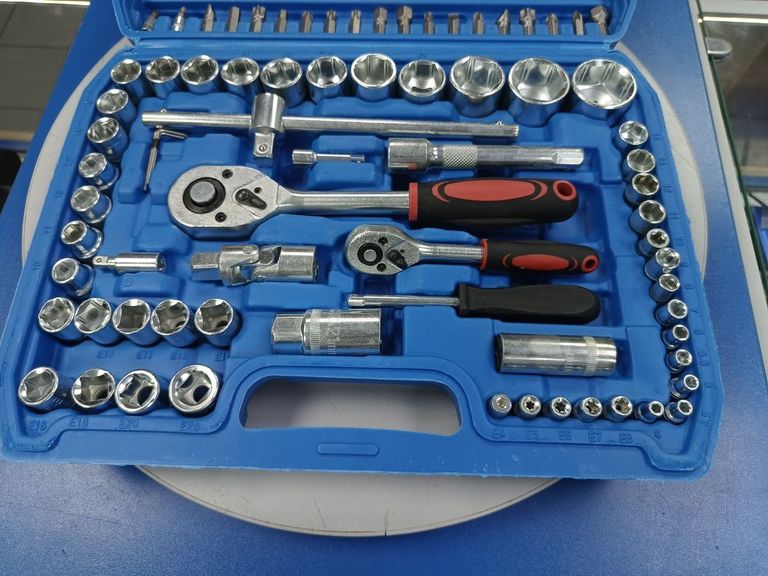 Купити New Tools 108 pcs Б/У