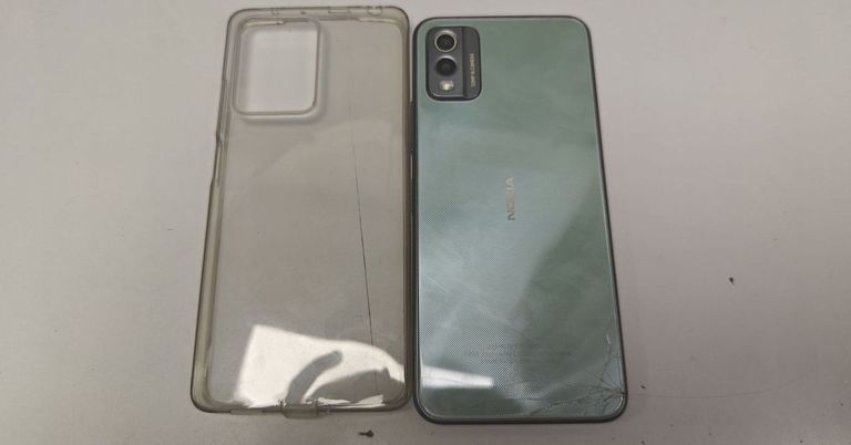 Розпродаж Nokia C32 4/64GB Green, продавець Техноскарб