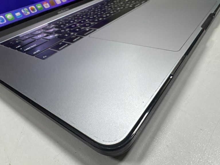 Apple macbook pro a1707/екр. 15.4 core i7 2,9ghz/ ram16gb/ ssd512gb/intel hd graphics 630/touch bar Код:01-200921118. Зображення 6