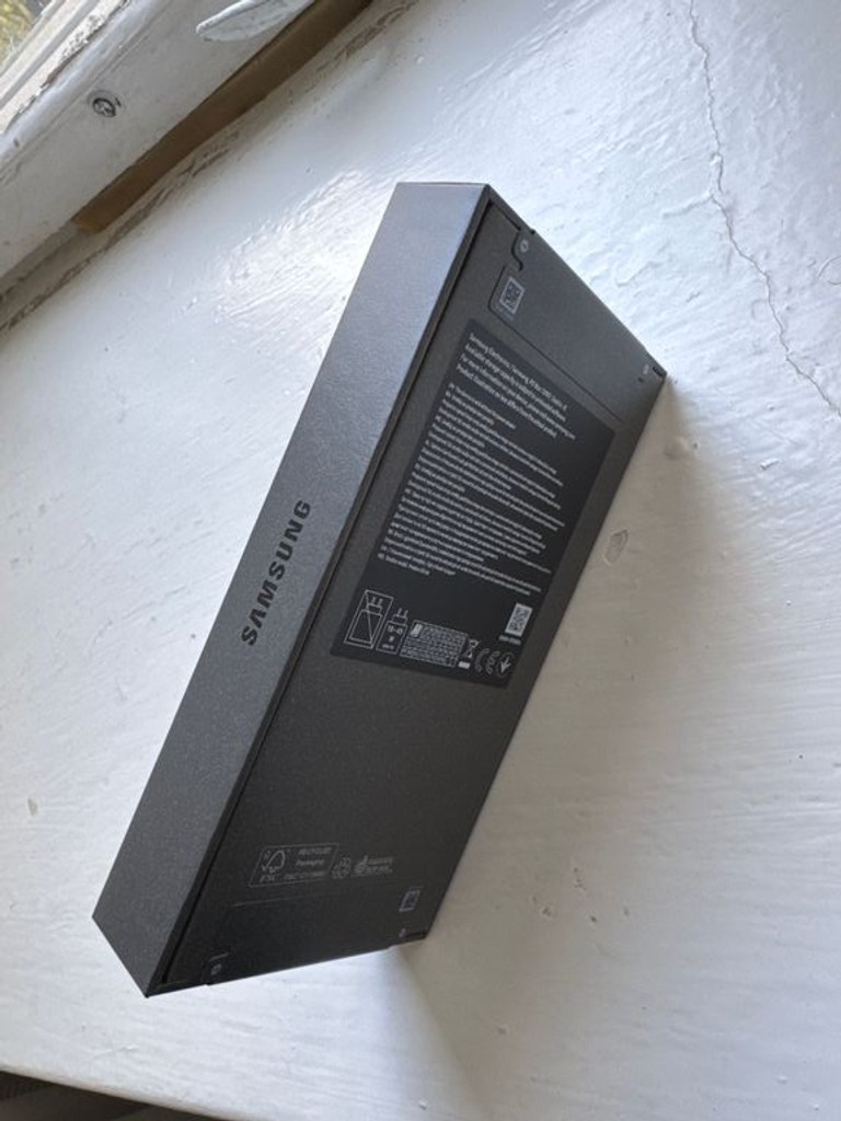 Samsung Galaxy S25 FE 8/256GB Navy (SM-S731BDBG) Код:null. Зображення 4