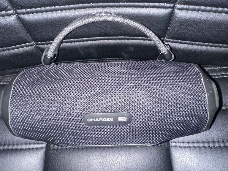Оголошення JBL Charge 6 Black Б/У