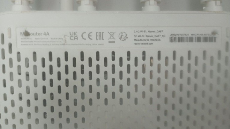 Оголошення Xiaomi mi wifi router 4a Б/У