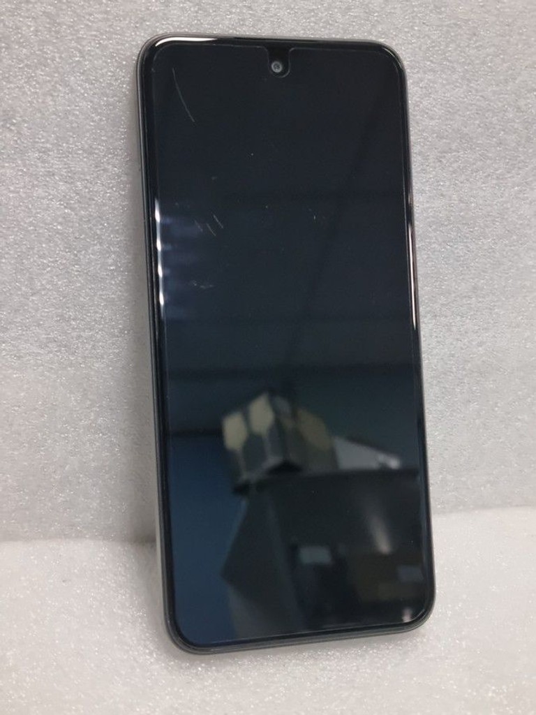 Объявление Zte Nubia V70 Design 8/256GB Gray Б/У