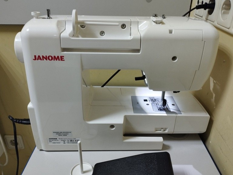 Оголошення Janome Quality Fashion 7900 Б/У