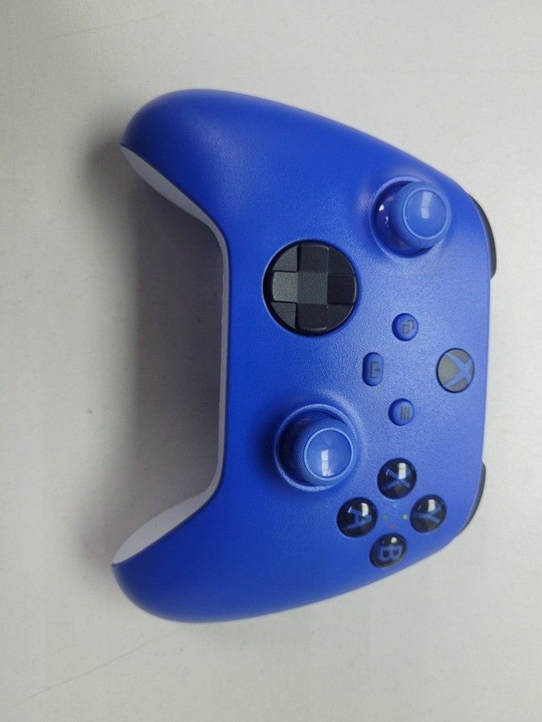 Дешево Microsoft xbox series x s wireless controller з ломбарду
