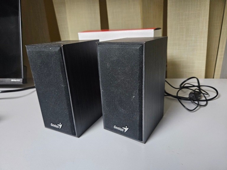 Купити Genius SP-HF180 Black Б/У