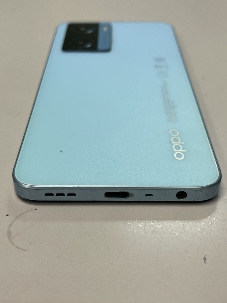 Дешево Oppo a57s 4/64gb з ломбарду