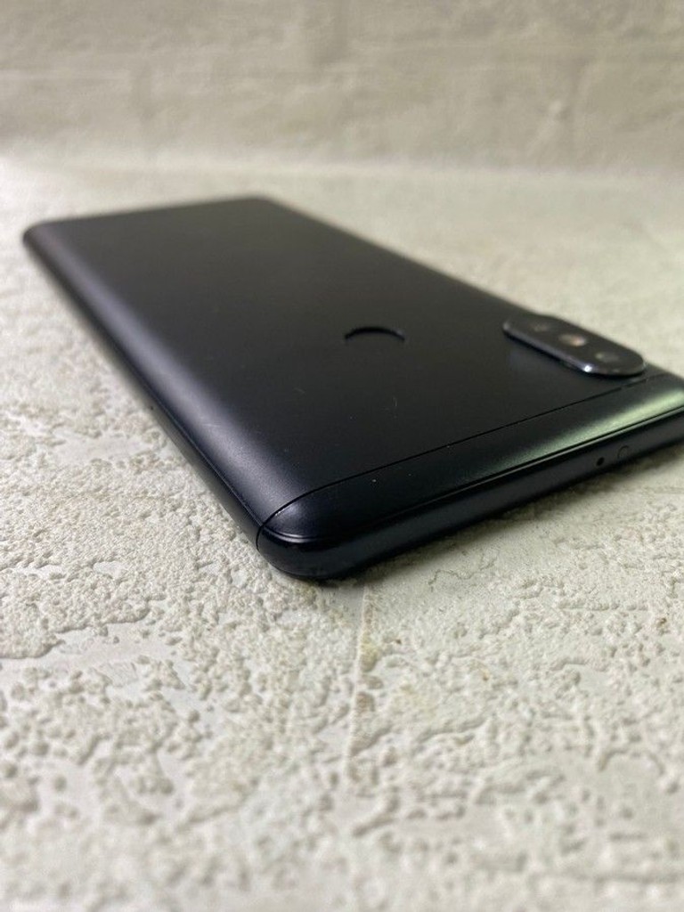 Xiaomi Redmi Note 5 4/64GB Black Код:01-201048194. Изображение 9