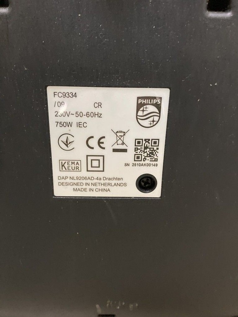 Дешево Philips FC9334/09 з ломбарду