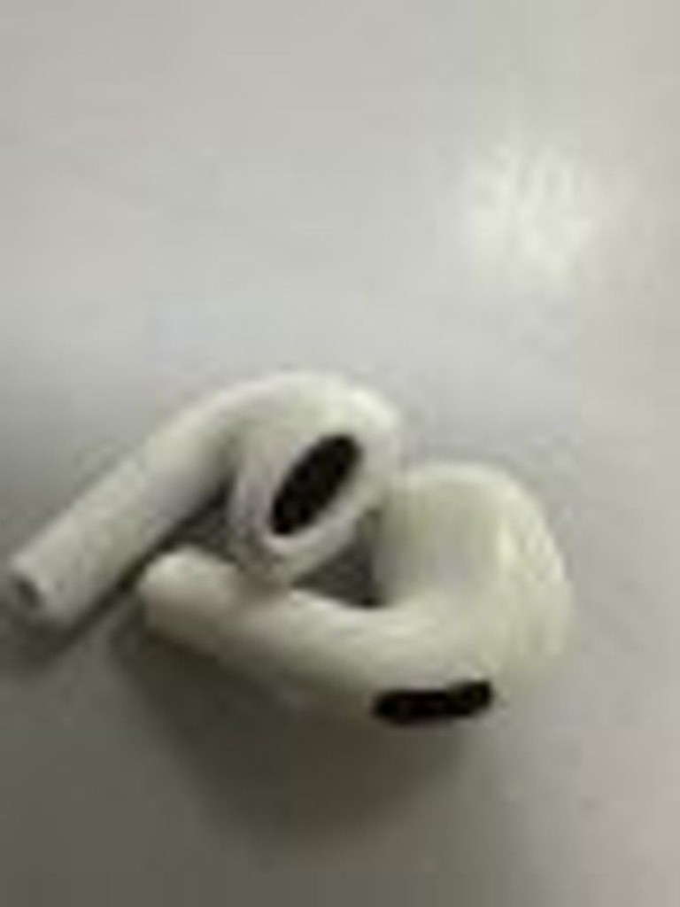 Дешево Apple airpods 4 з ломбарду