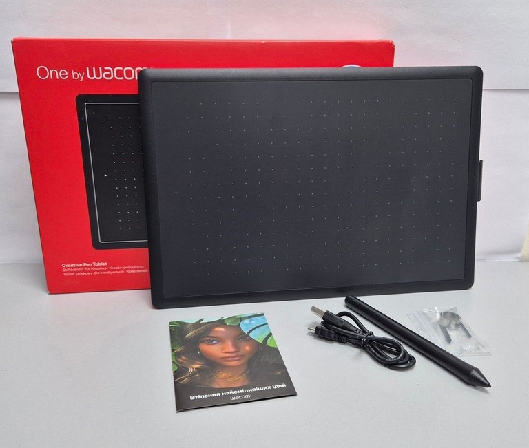 Дешиво Wacom one by wacom medium с ломбарда