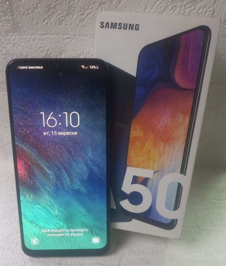 Купити Samsung galaxy a50 sm-a505fn 4/64gb Б/У