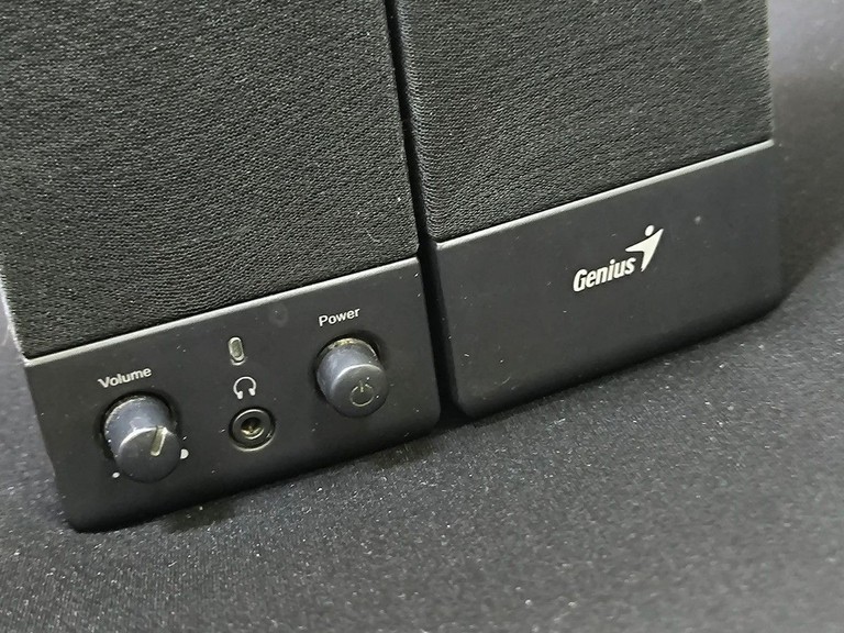 Дешево Genius SP-S110 з ломбарду