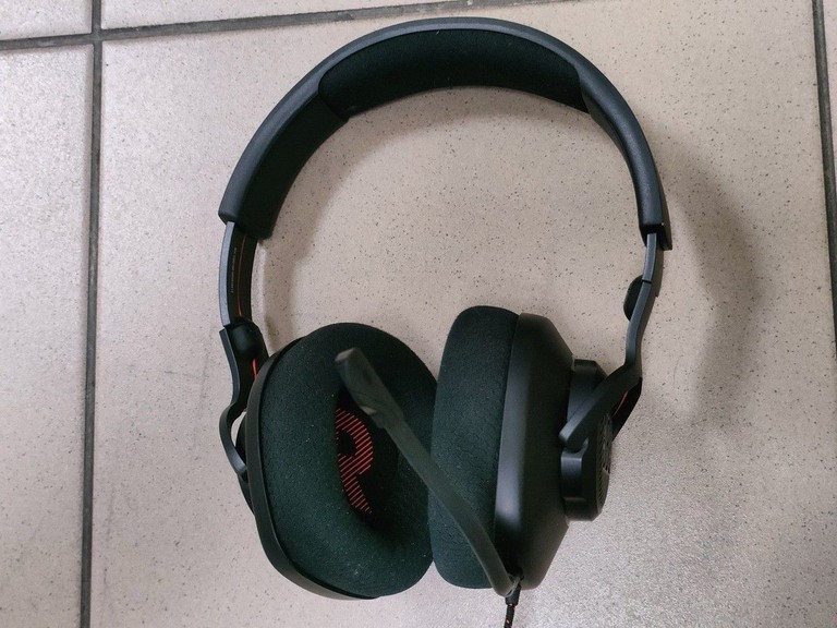 Купити Jbl quantum 100m2 Б/У