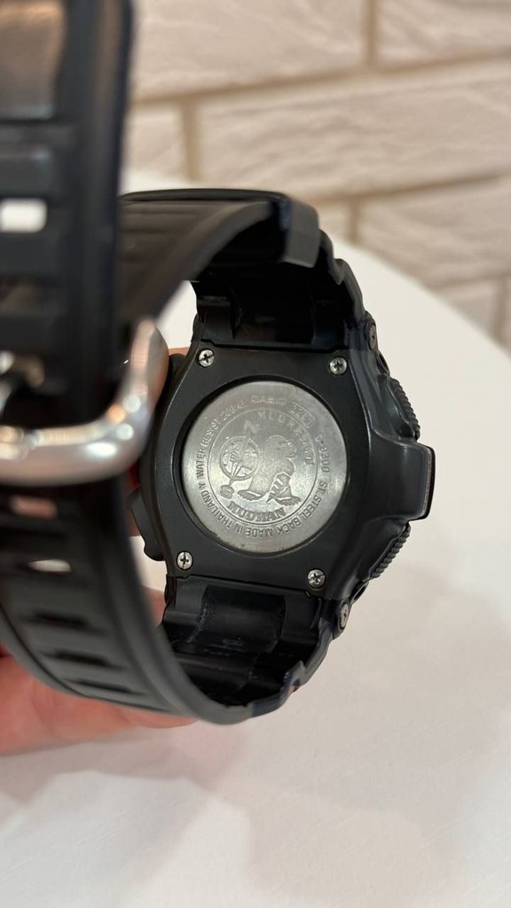 Объявление Casio G-Shock G-9300-1ER Б/У