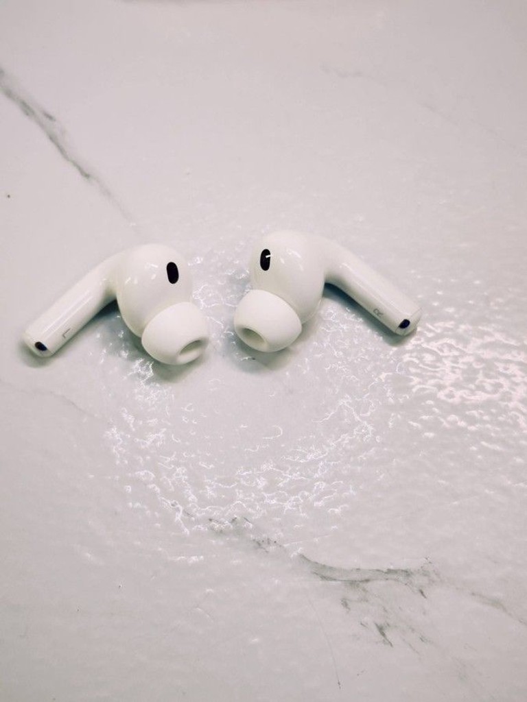 Розпродаж AirPods Pro 3, продавець Техноскарб