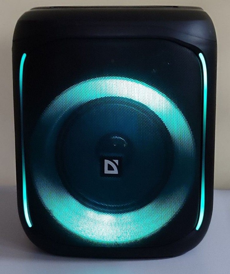 Купить Defender Boomer 50 Black (65450) Б/У