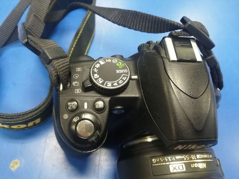 Nikon d3100 kit / af-s nikkor 18-55mm f:3,5-5,6g vr dx Код:01-201164870. Изображение 12