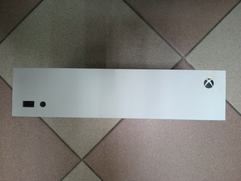 Дешиво Microsoft xbox series s 512gb с ломбарда
