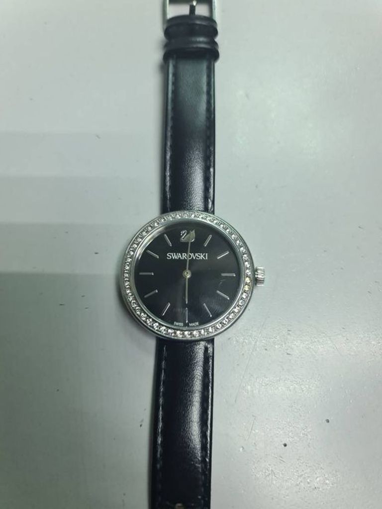 Swarovski daytime black watch