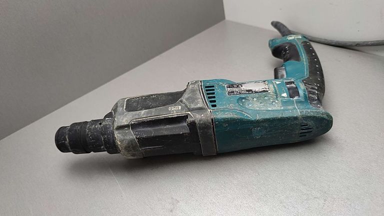 Makita HR2470